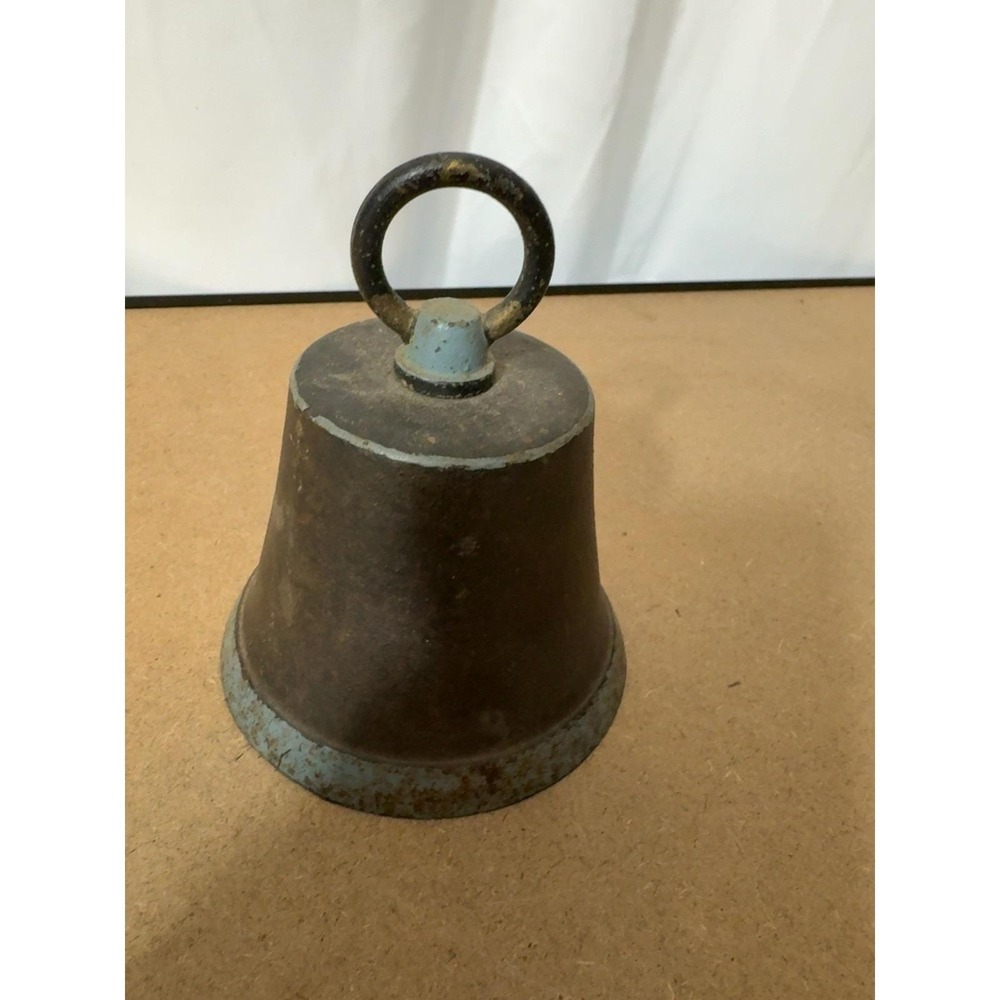 Antique Cast Iron Signal Call Bell Rotating Ring Handle Original Clapper 4.25"